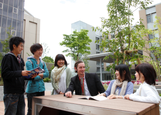 Ritsumeikan University's Progress toward Internationalization