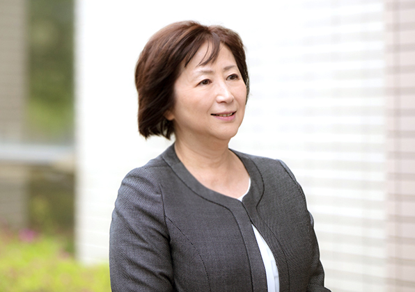 塚本 有子 学生へのメッセージ