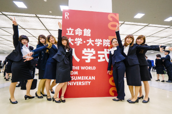 A group of female students pose for a commemorative snap