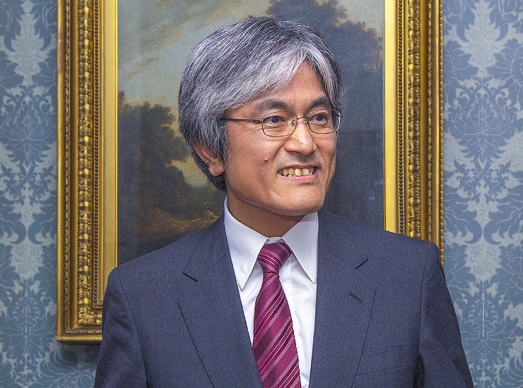 Head and shoulder shot of Professor Takeshi Nakagawa, Director of the Research Center for Paleoclimatology 