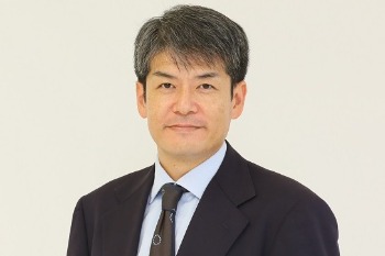 Professor Takeyuki Okubo, College of Science and Engineering