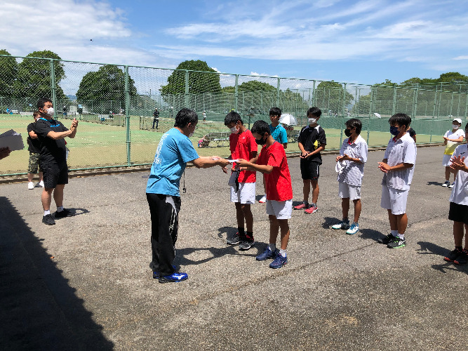 220626男子テニス部3