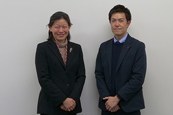 L: Professor Miwa Hirono  R: Mr. Ryosuke Takahashi (Keisho teacher)