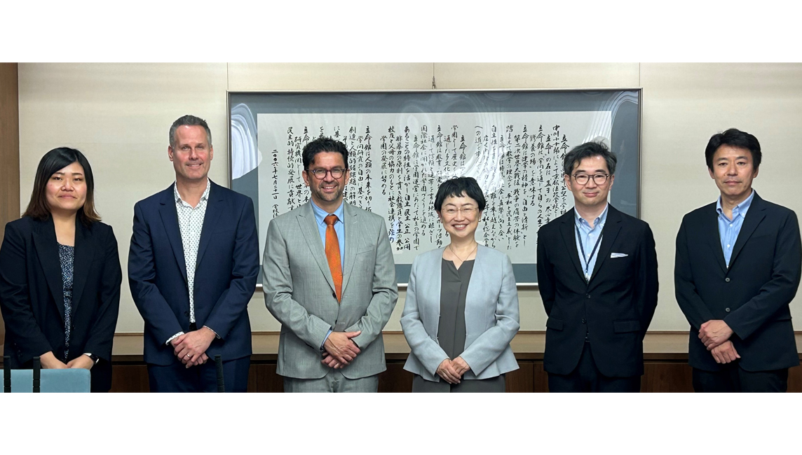University of Melbourne Deputy Vice Chancellor Visits Ritsumeikan
