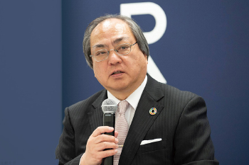 President Yoshio Nakatani