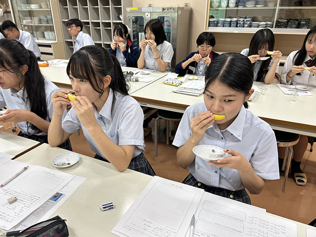 250922高校フードデザイン.jpg sub3